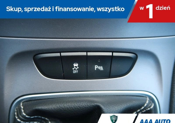 Opel Astra cena 54000 przebieg: 82679, rok produkcji 2016 z Siemiatycze małe 277